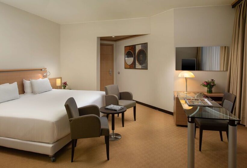 בית מלון כפרי NH Bologna Villanova