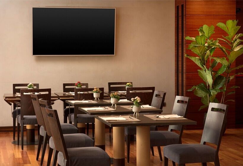 בית מלון כפרי NH Bologna Villanova