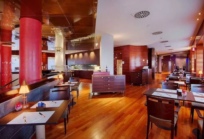 فندق NH Bologna Villanova