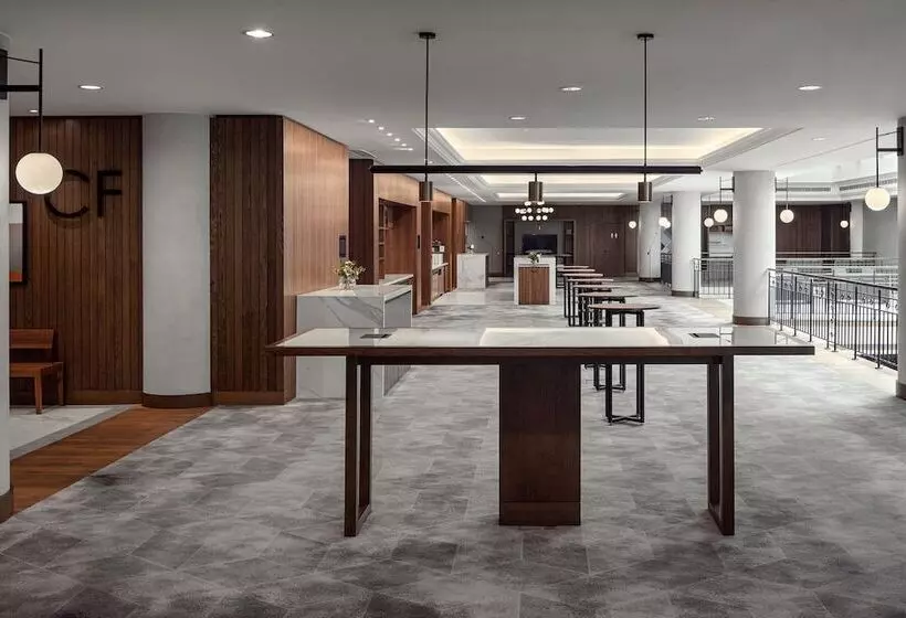 酒店 Prague Marriott