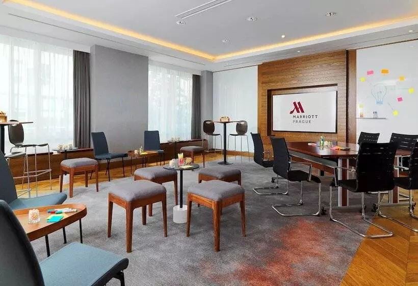 酒店 Prague Marriott