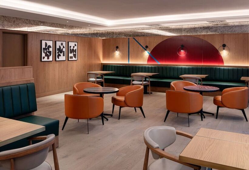 Hotelli Prague Marriott