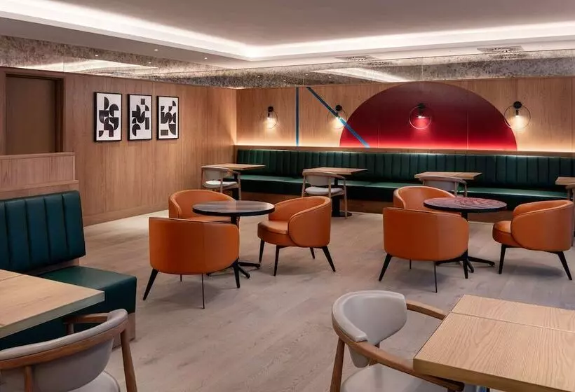 酒店 Prague Marriott