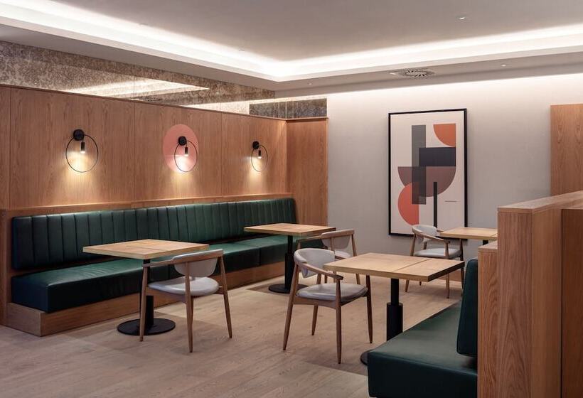 Hotelli Prague Marriott