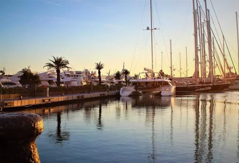 Sea You Hotel Port Valencia