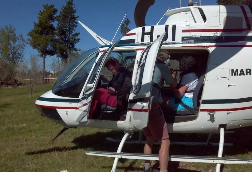 Отель The Peppertree Luxury Accommodation