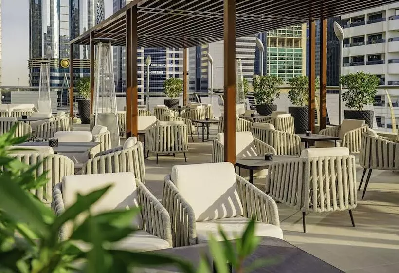 هتل Towers Rotana   Dubai