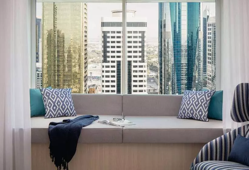 هتل Towers Rotana   Dubai