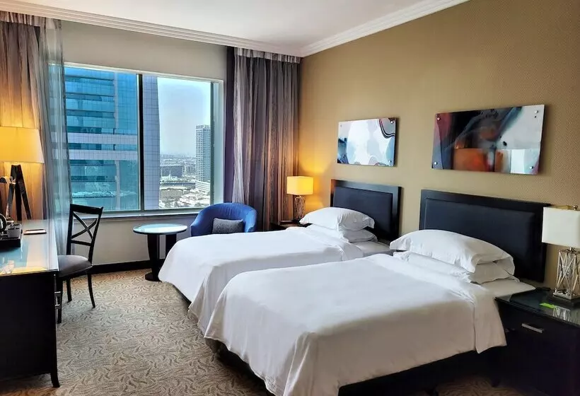 هتل Towers Rotana   Dubai