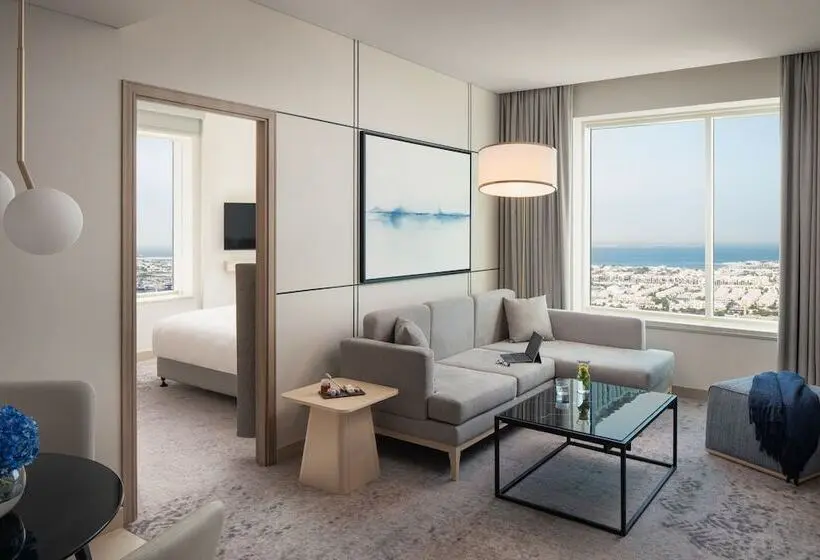 هتل Towers Rotana   Dubai