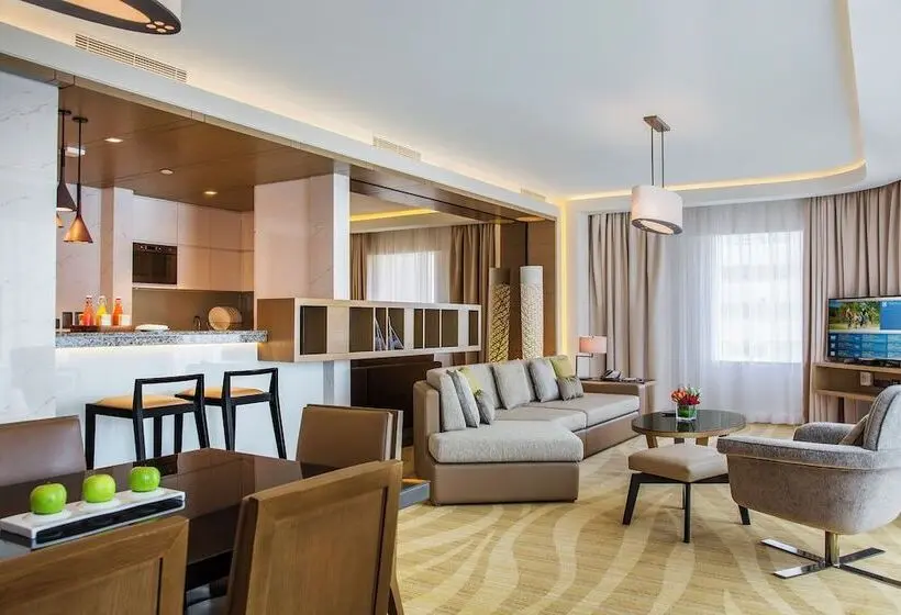 هتل Towers Rotana   Dubai