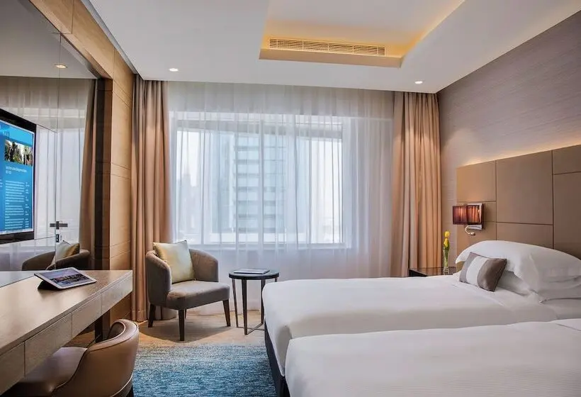 هتل Towers Rotana   Dubai