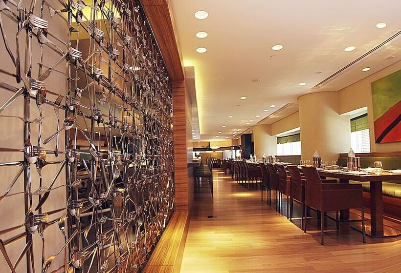 酒店 Towers Rotana   Dubai