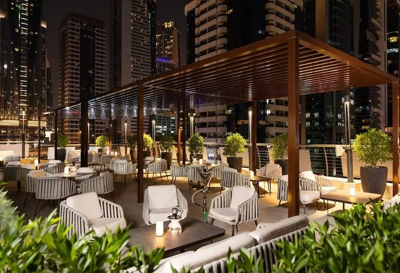 هتل Towers Rotana   Dubai