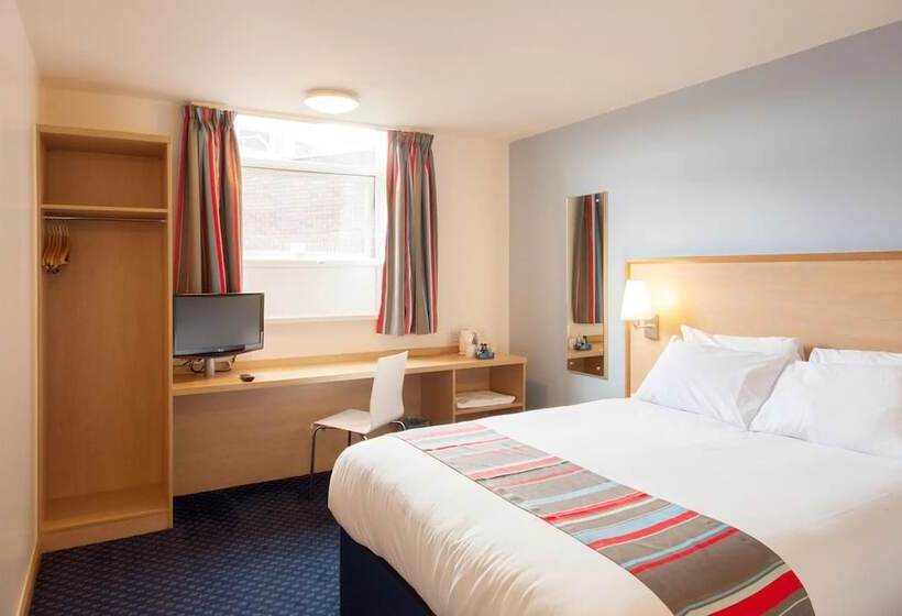 בית מלון כפרי Travelodge London Kings Cross Royal Scot