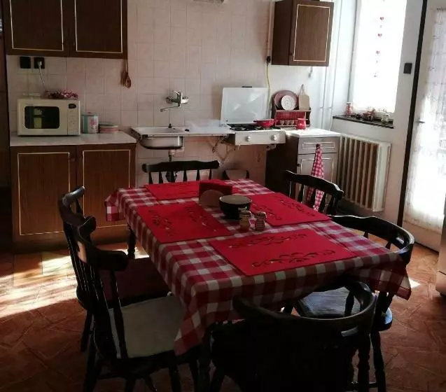 ベッドアンドブレックファースト Székely Szállás