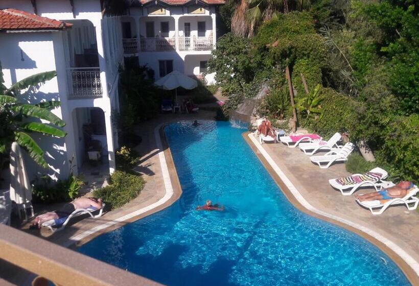 Central Park Otel Adult Only