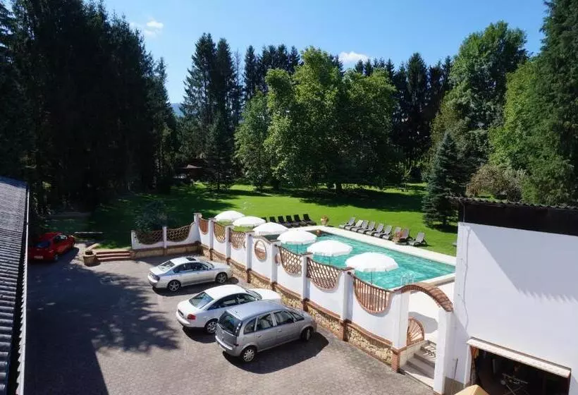 Gartenhotel Kloepferkeller