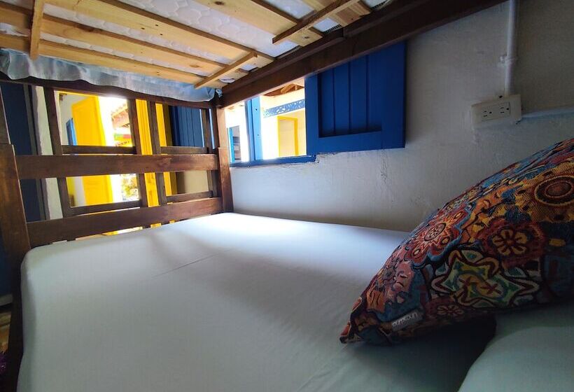 Hostel Trip Monkey Barichara