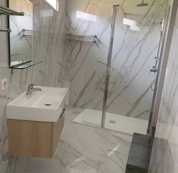 Hotelli Hôtel La Villa D'eze