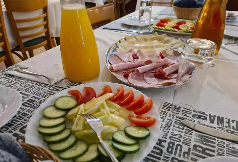 Hotelli Oroszlán Szigetvár