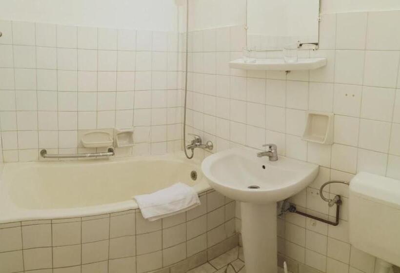 Hotel Oroszlán Szigetvár