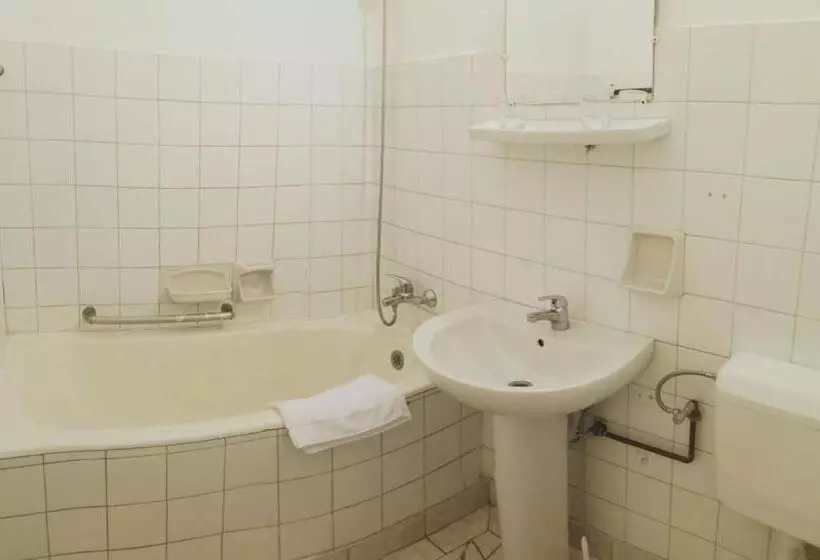 Hotelli Oroszlán Szigetvár