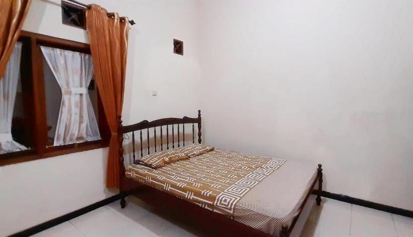 Hotell Oyo 3368 Pelangi Family Residence