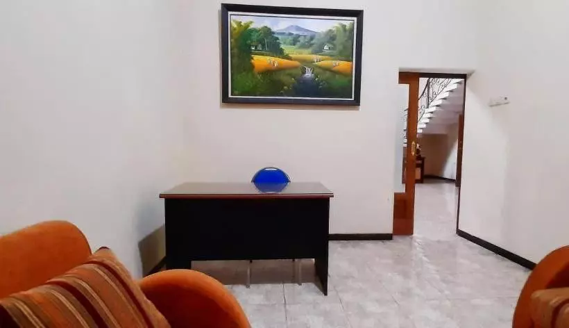 ホテル Oyo 3368 Pelangi Family Residence
