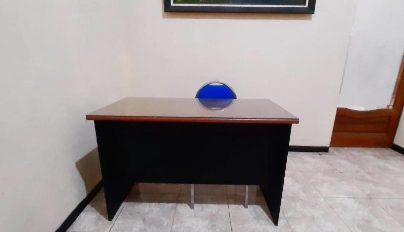 Hotell Oyo 3368 Pelangi Family Residence