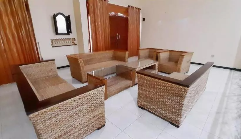 ホテル Oyo 3368 Pelangi Family Residence