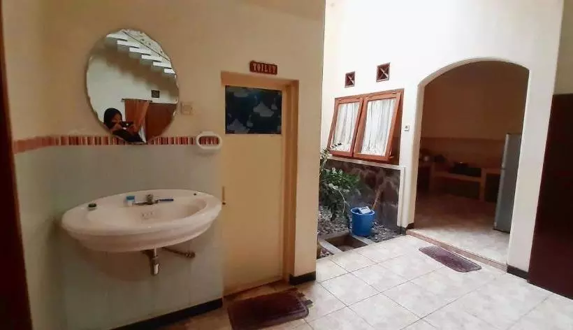 ホテル Oyo 3368 Pelangi Family Residence