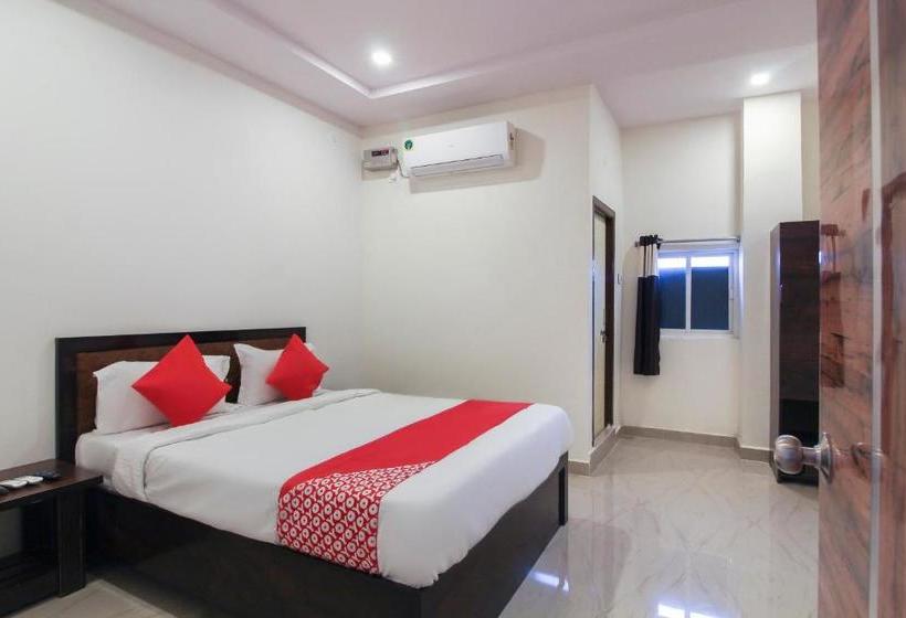 בית מלון כפרי Oyo 70127 Delight Residency