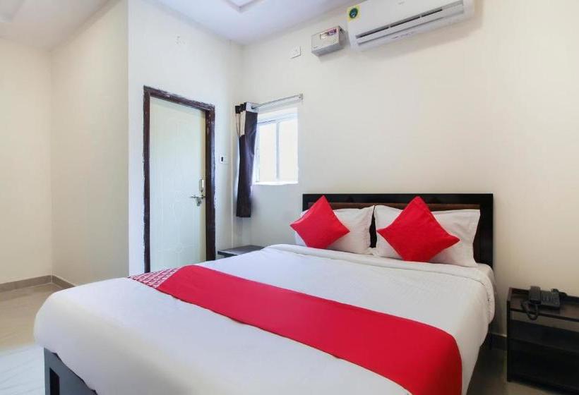 בית מלון כפרי Oyo 70127 Delight Residency