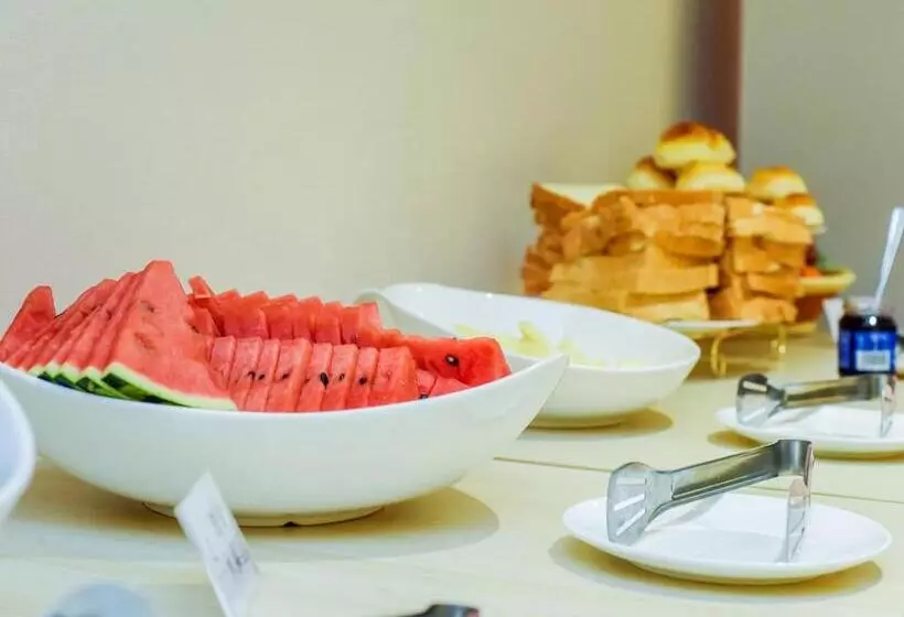 Lavande Hotels·chongqing Longtoushi North Railway Station