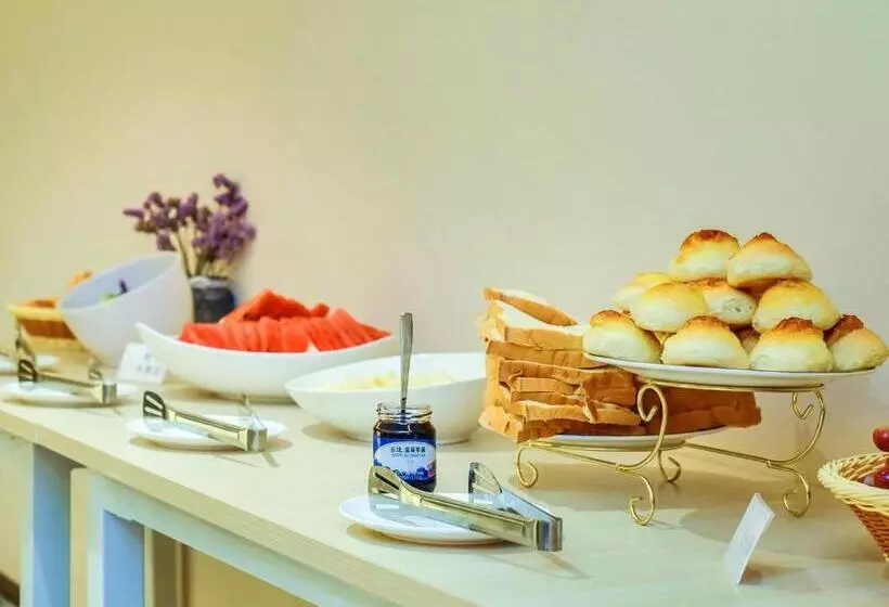 Lavande Hotels·chongqing Longtoushi North Railway Station