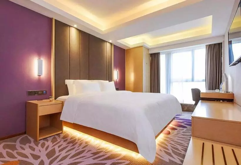Lavande Hotels·chongqing Longtoushi North Railway Station