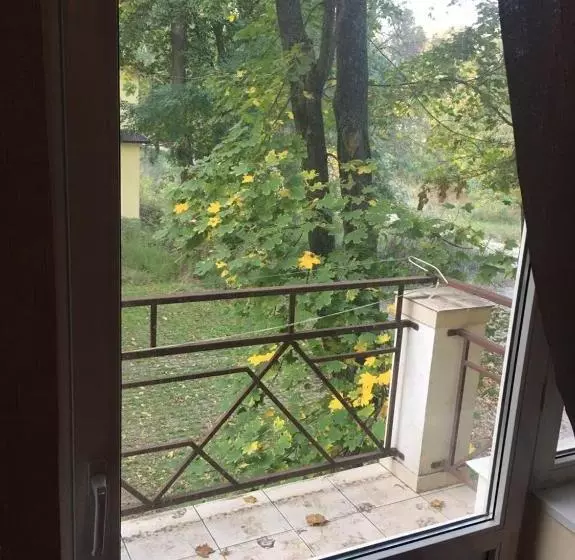 پانسیون гостевой дом писателей