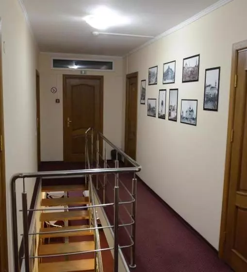 پانسیون Burger Plus Inn