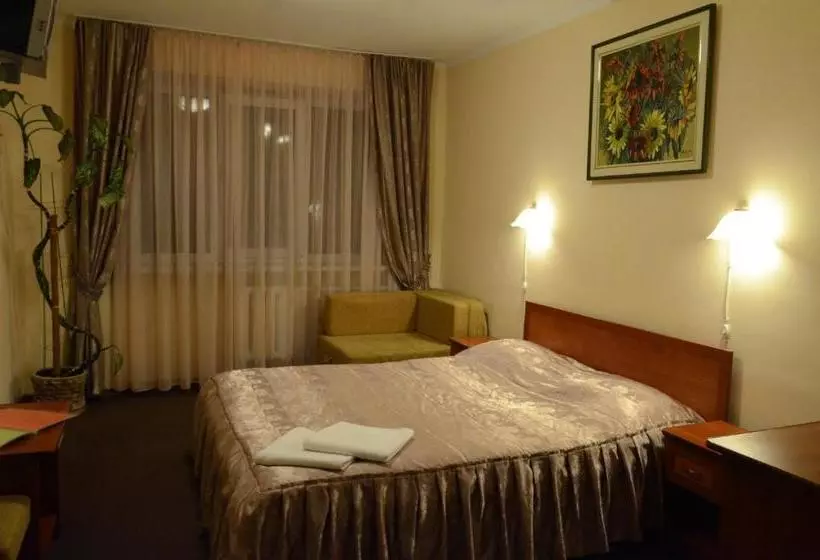 پانسیون Burger Plus Inn