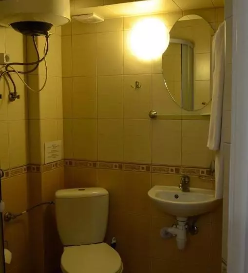 پانسیون Burger Plus Inn