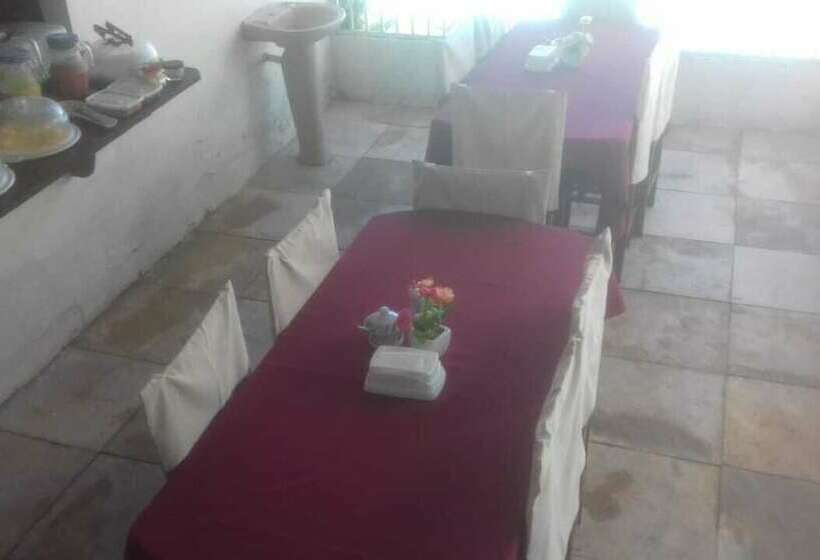 膳宿费 Pousada Dona Helena