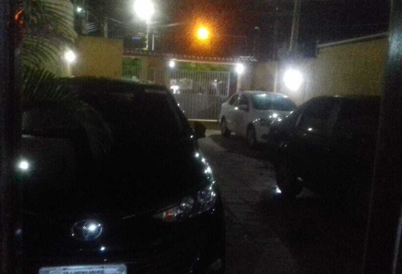 膳宿费 Pousada Dona Helena