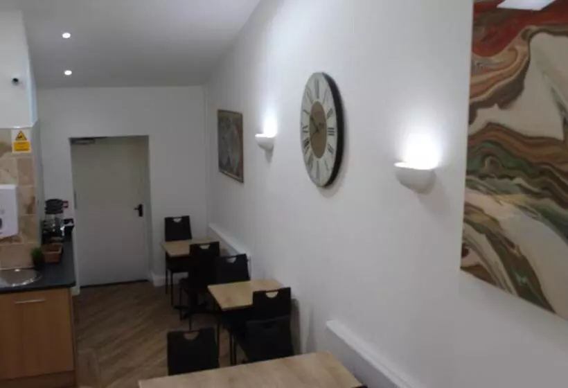 ベッドアンドブレックファースト Fir Tree Barn