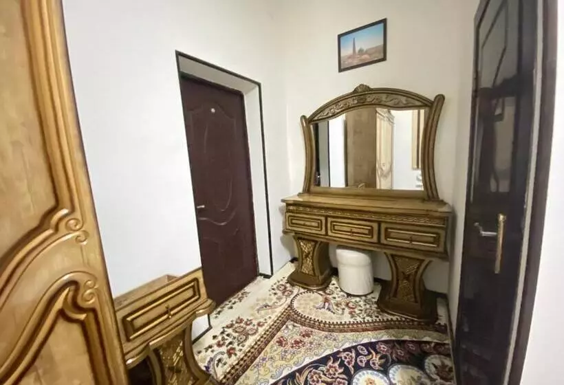 تختخواب و صبحانه Mironshox Guest House