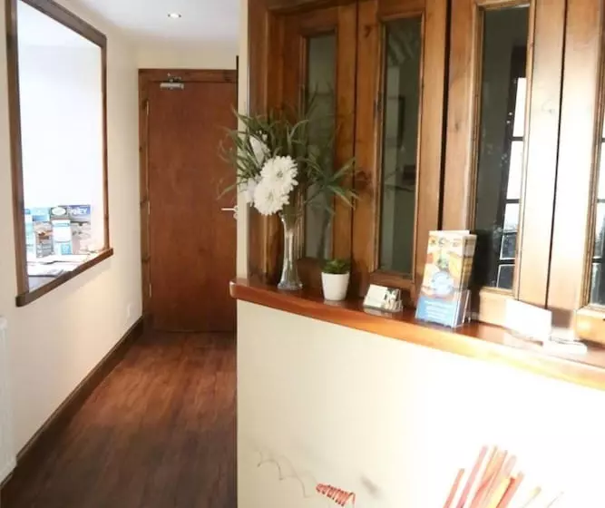 Hostelli Smithfield Guesthouse