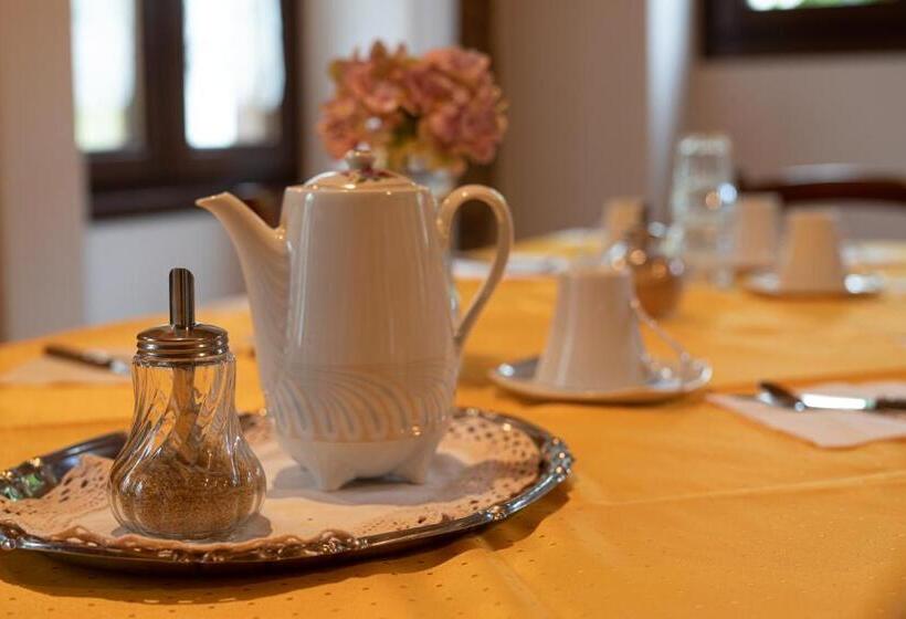 호텔 Agriturismo Erbaluna