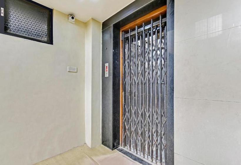 هتل Oyo 66598  Sagar