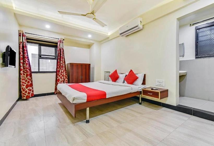 هتل Oyo 66598  Sagar