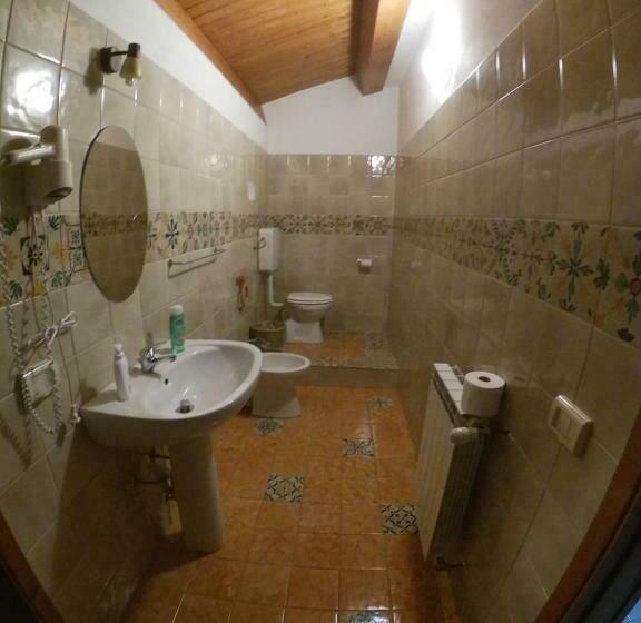 בית מלון כפרי Sesima Turismo Rurale